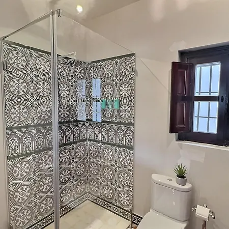 Paradis, Pool, Jacuzzi, Gym And Sauna Just 30 Minutes From Malaga! Деревянный коттедж Антекера