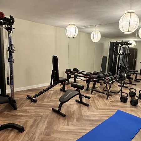 Paradis, Pool, Jacuzzi, Gym And Sauna Just 30 Minutes From Malaga! Деревянный коттедж Антекера