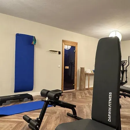 Paradis, Pool, Jacuzzi, Gym And Sauna Just 30 Minutes From Malaga! * Антекера